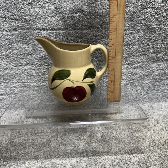 Vintage Watt Ovenware Pottery # 15 USA Pitcher Teardop Apple Country Farmhouse - Picture 7 of 8